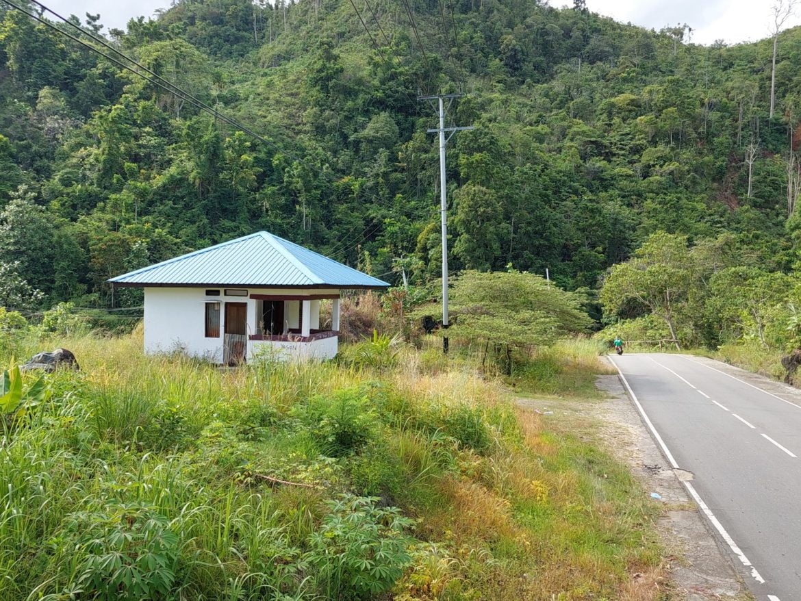 Pos Keamanan Dibangun, Tapi Dibiarkan Kosong – Papuanesia.id Pos Keamanan Dibangun, Tapi Dibiarkan Kosong - Cepos Online