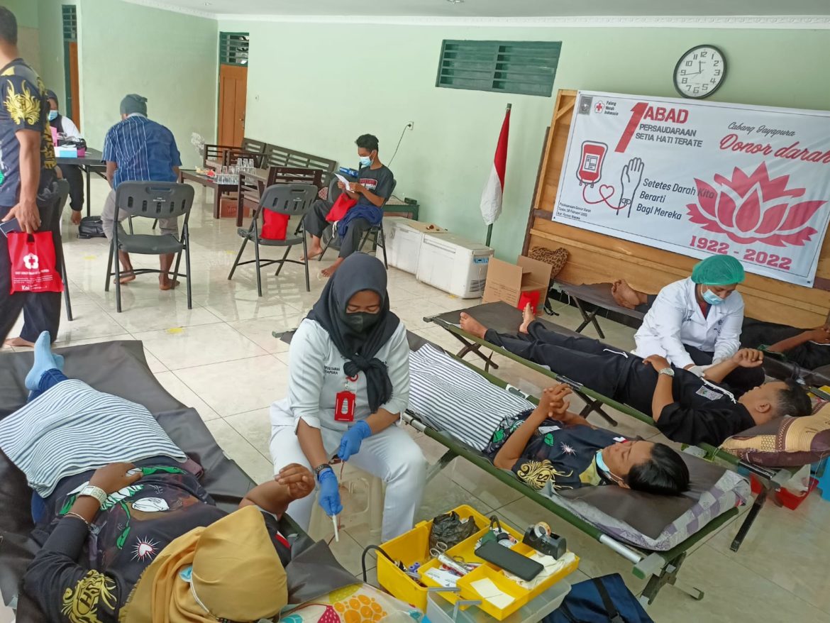Satu Abad PSHT,  Gelar Donor Darah Serentak - Cepos Online
