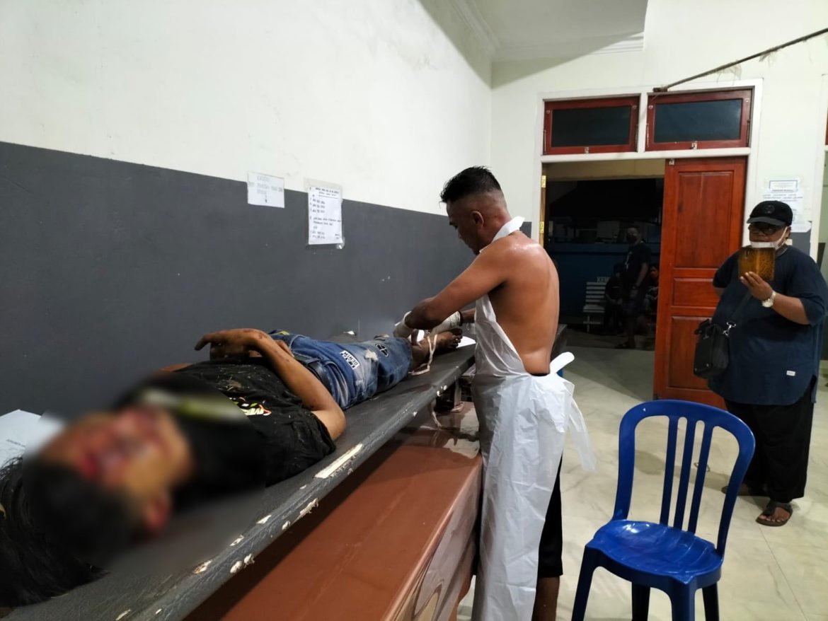 Tabrakan Maut, Dua Pengendara Tewas di TKP  – Papuanesia.id Tabrakan Maut, Dua Pengendara Tewas di TKP  - Cepos Online