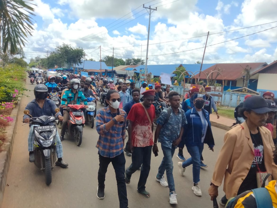 Aliansi Mahasiswa Tuntut Kepastian Internet Normal – Papuanesia.id Aliansi Mahasiswa Tuntut Kepastian Internet Normal - Cepos Online
