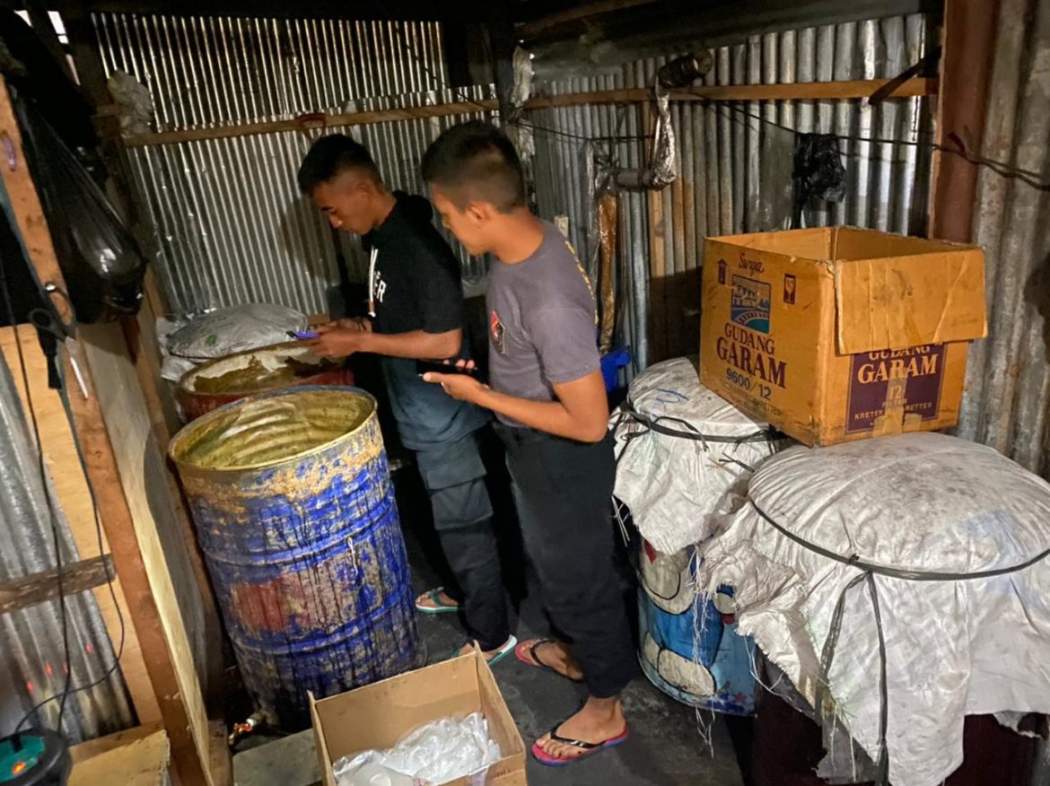 Bongkar Dua Tempat Pembuatan CT, Dua Pelaku Diamankan – Papuanesia.id Bongkar Dua Tempat Pembuatan CT, Dua Pelaku Diamankan - Cepos Online