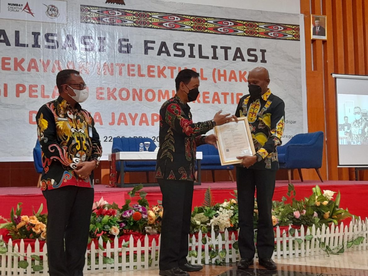 Hargai dan Lindungi Karya Para Pelaku Ekonomi Kreatif – Papuanesia.id Hargai dan Lindungi Karya Para Pelaku Ekonomi Kreatif - Cepos Online