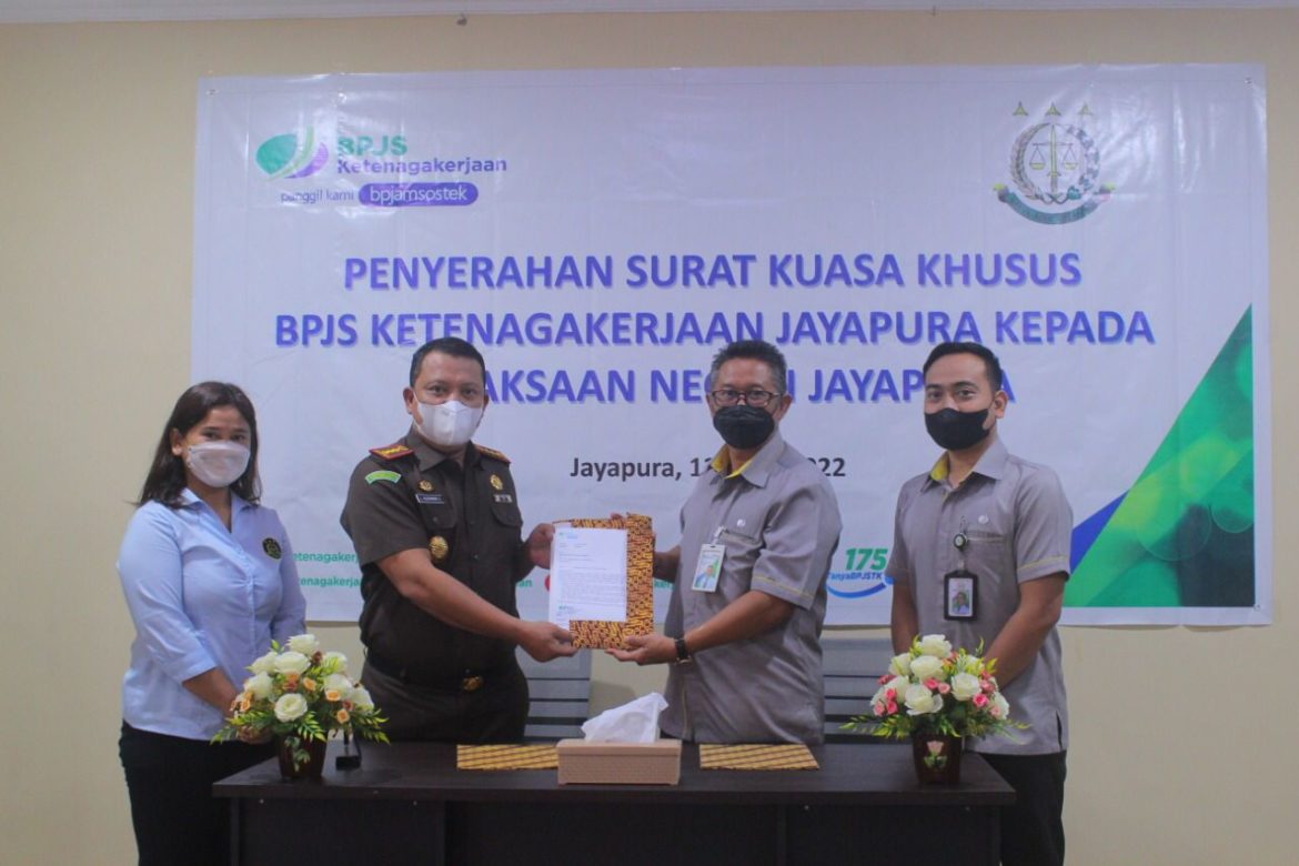 Kejari Jayapura Siap Banntu BPJS Ketenagakerjaan Tagih 41 Perusahaan Tunggak Kejari Jayapura Siap Banntu BPJS Ketenagakerjaan Tagih 41 Perusahaan Tunggak Iuran - Cepos Online