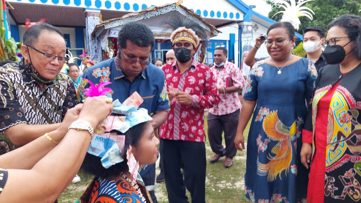 Misa Inkulturasi Sejalan dengan Visi dan Misi Bupati - Cepos Online