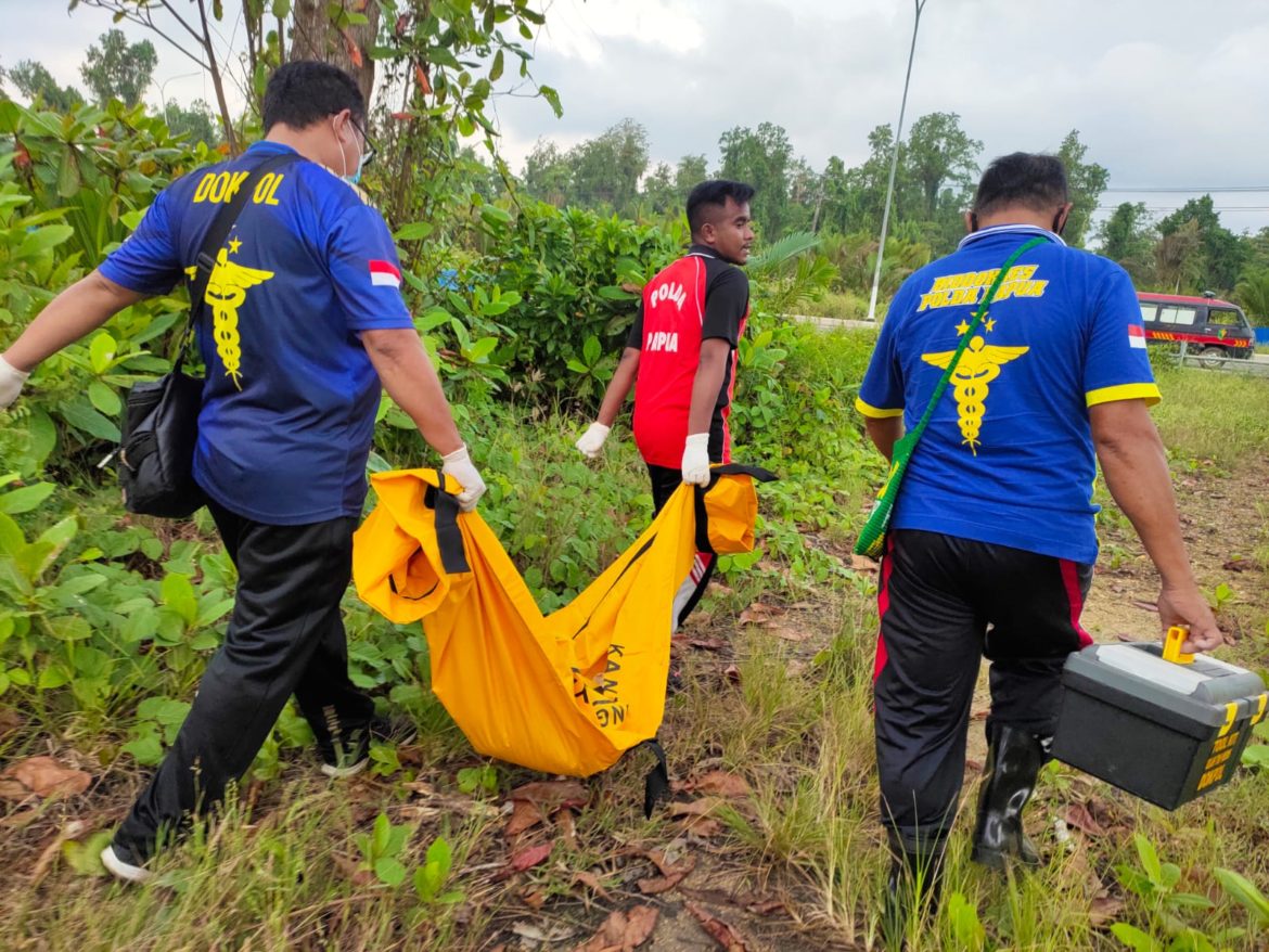 Ada Luka Sayat Pada Tubuh Bayi Dan Diduga Dibekap Hingga Ada Luka Sayat Pada Tubuh Bayi Dan Diduga Dibekap Hingga Tewas - Cepos Online