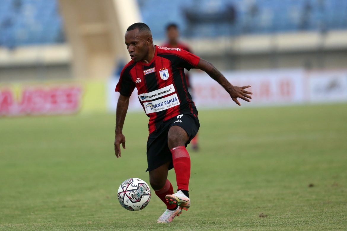 Feri Pahabol Resmi Gabung Persik Kediri – Papuanesia.id Feri Pahabol Resmi Gabung Persik Kediri - Cepos Online