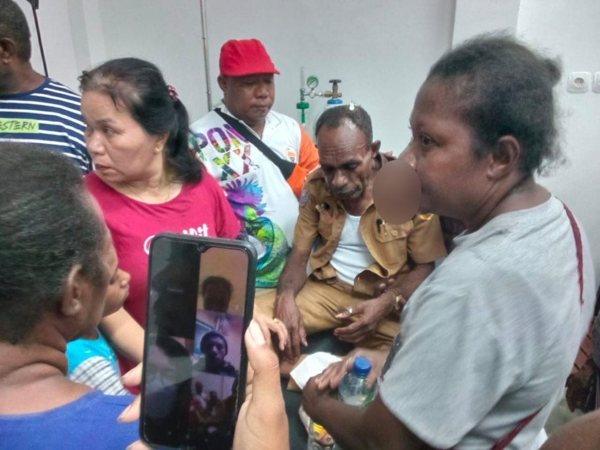 Sekda Sarmi Dibacok, Enam Warga Dilaporkan Terkena Tembakan – Papuanesia.id Sekda Sarmi Dibacok, Enam Warga Dilaporkan Terkena Tembakan - Cepos Online