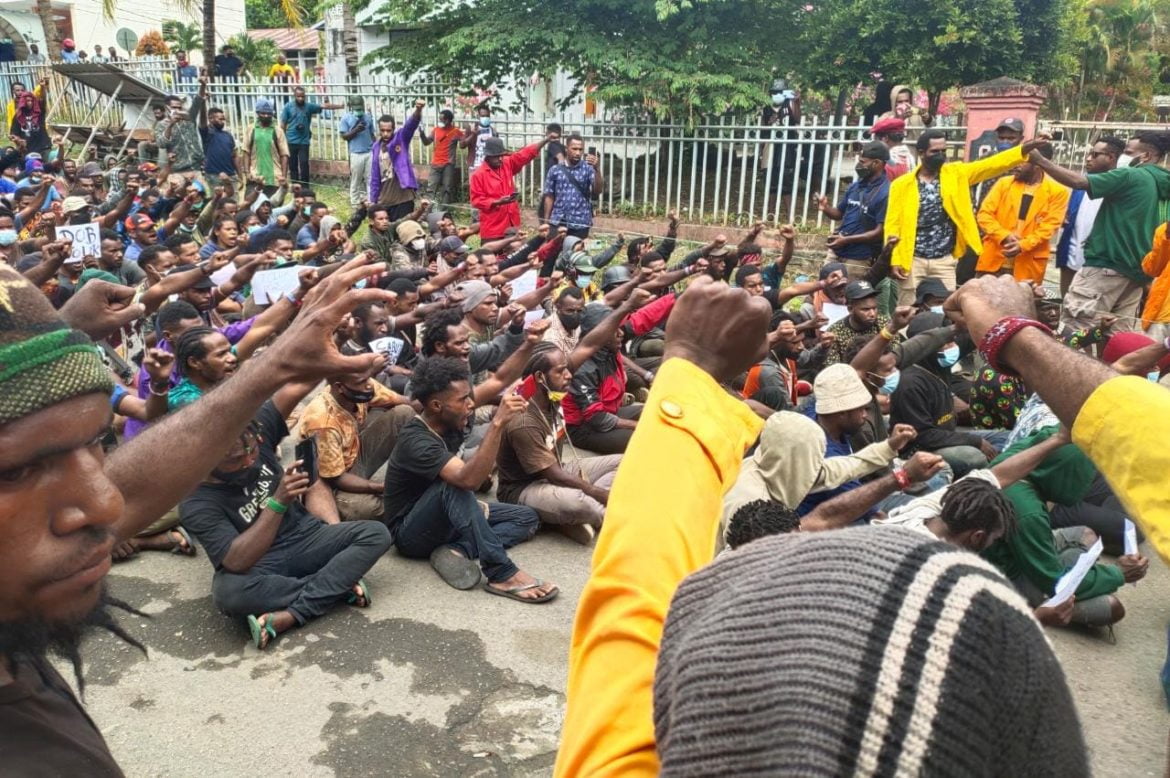 Siapkan 1.000 Personel, Polisi Siap Bubarkan Demo PRP – Papuanesia.id Siapkan 1.000 Personel, Polisi Siap Bubarkan Demo PRP - Cepos Online