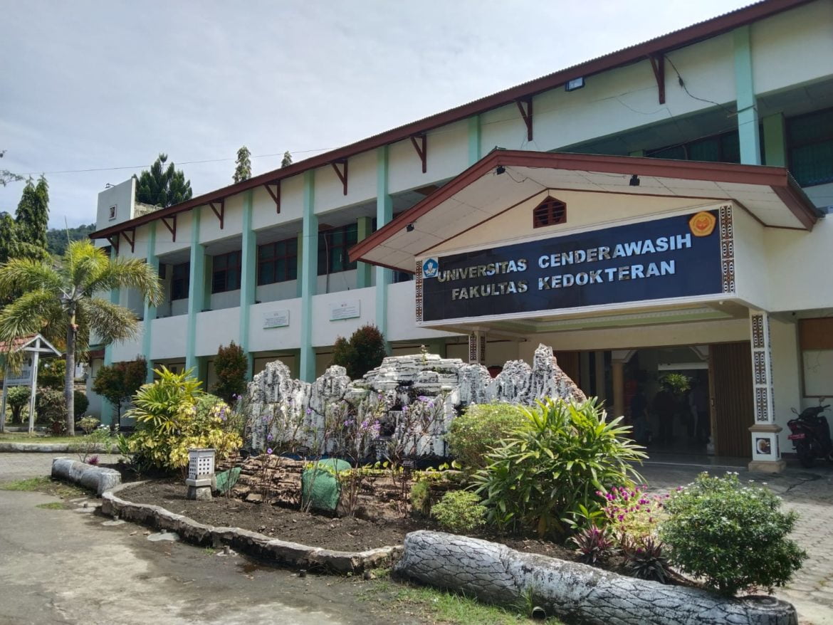 Luluskan Ratusan Dokter, FK Uncen Kurang Perhatian – Papuanesia.id Luluskan Ratusan Dokter, FK Uncen Kurang Perhatian - Cepos Online