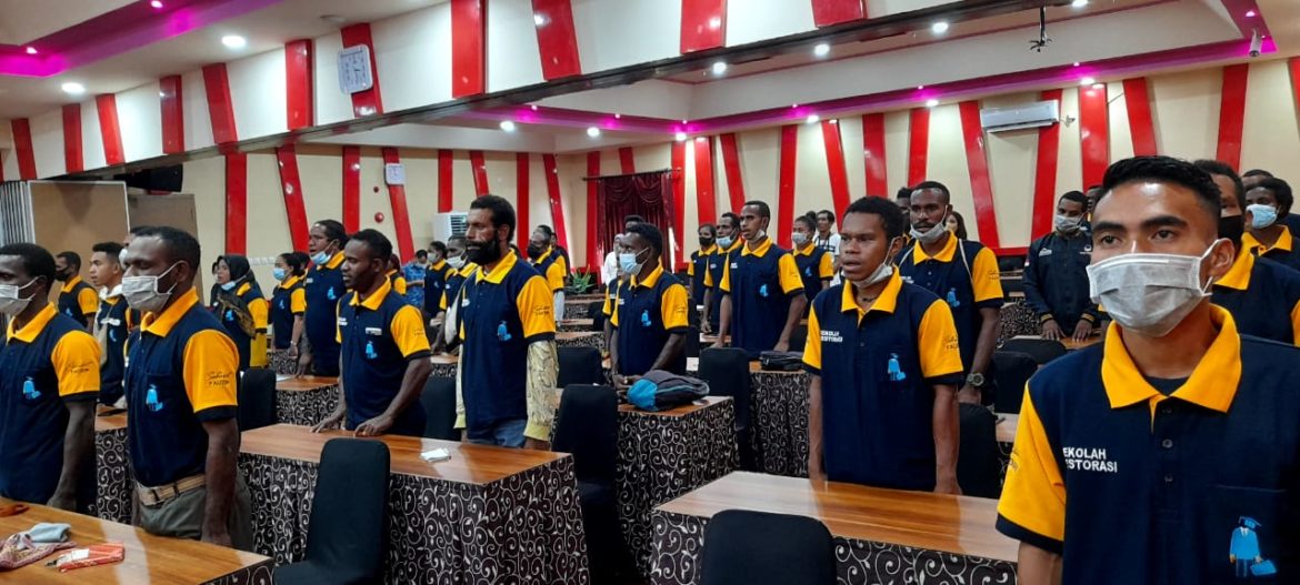 Sekolah Restorasi untuk Lahirkan SDM Papua Unggul dan Cerdas  – Sekolah Restorasi untuk Lahirkan SDM Papua Unggul dan Cerdas  - Cepos Online