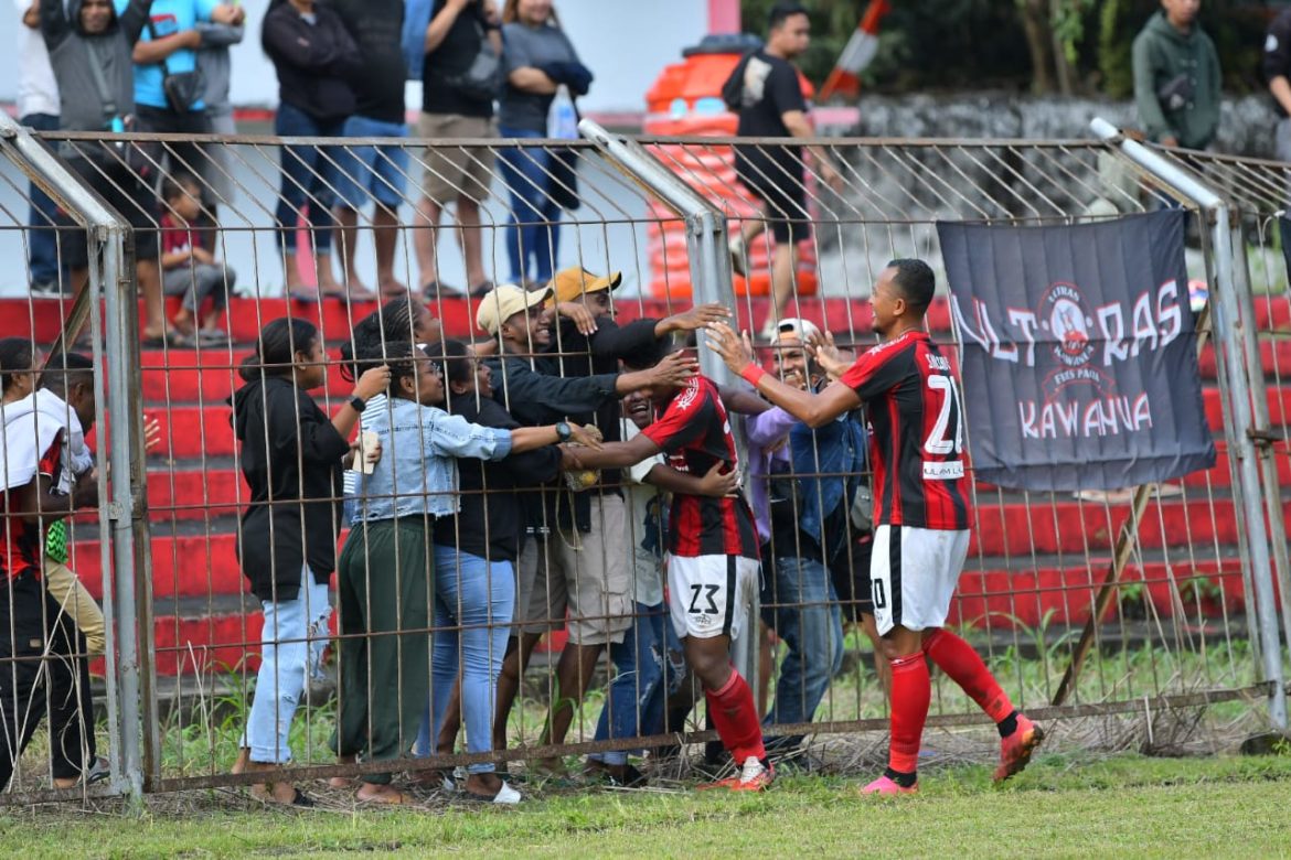 Oleh-oleh Tiga Poin Mutiara Hitam dari Stadion Klabat – Papuanesia.id Oleh-oleh Tiga Poin Mutiara Hitam dari Stadion Klabat - Cepos Online