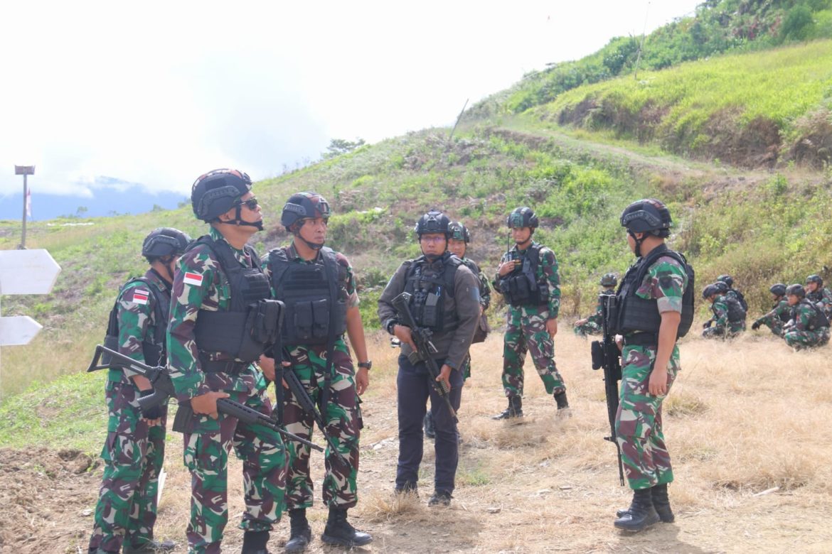 Danrem Geram Ada Penerbangan Komersil ‘Layani’ Suplai Logistik KST – Danrem Geram Ada Penerbangan Komersil 'Layani' Suplai Logistik KST - Cepos Online