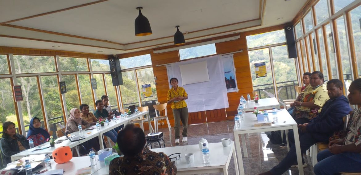 Dinkes Lanny Jaya Susun Straregi Perkembangan Kesehatan - Cepos Online