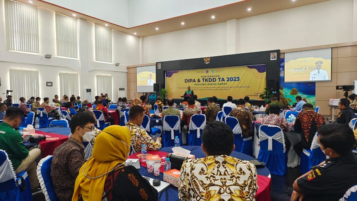 Serahkan DIPA, Gubernur PW: Tugas Kita Bersama Sejahtrakan Masayrakat – Serahkan DIPA, Gubernur PW: Tugas Kita Bersama Sejahtrakan Masayrakat - Cepos Online