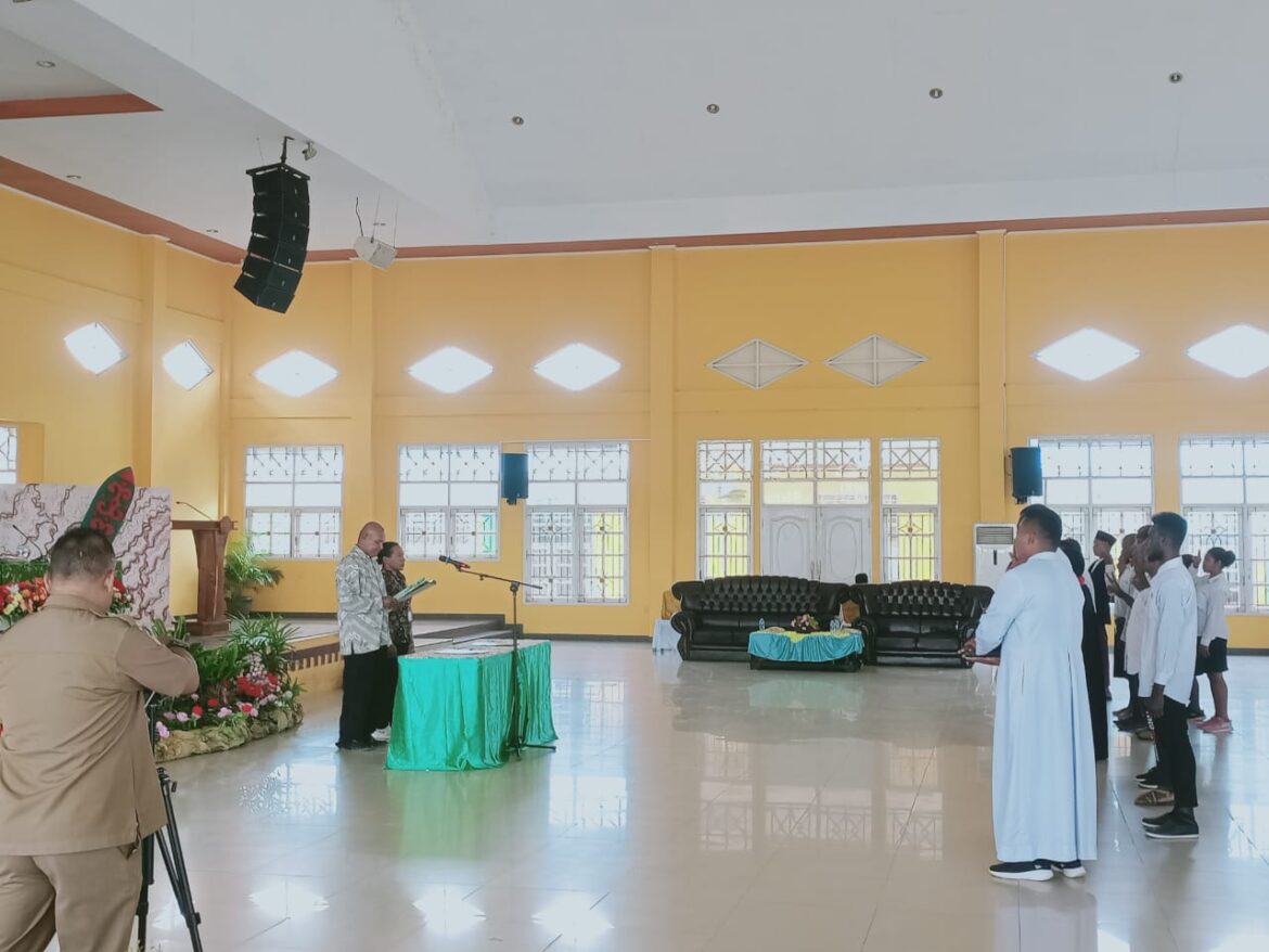 KPU Mappi Lantik 492 PPS, Pemda Pastikan Dukung Persiapan dan KPU Mappi Lantik 492 PPS, Pemda Pastikan Dukung Persiapan dan Pelaksanaan Pemilu - Cepos Online