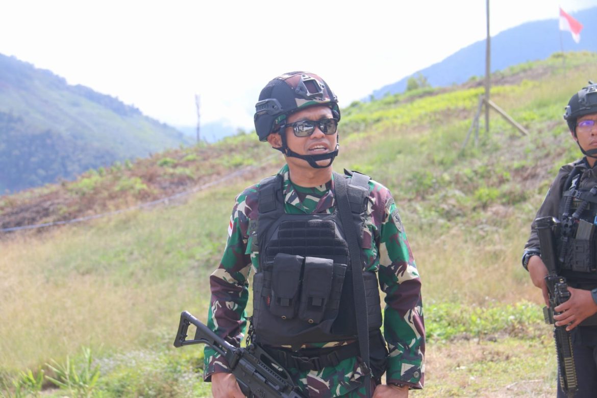 Danrem Sembiring: Tidak Ada Penyisiran di Yahukimo, Kehadiran TNI Ciptakan Danrem Sembiring: Tidak Ada Penyisiran di Yahukimo, Kehadiran TNI Ciptakan Keamanan - Cepos Online